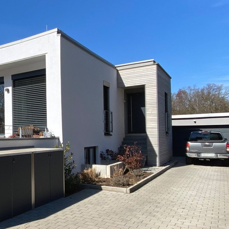 Geerbtes Haus verkaufen in Stein: Einfamilienhaus mit Garage