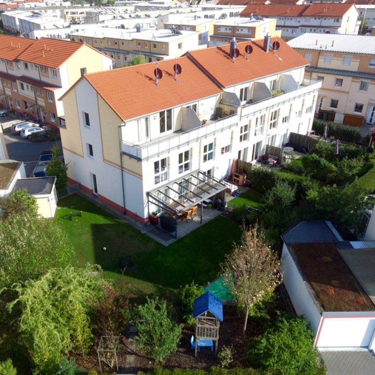 Grundstück schnell verkaufen in Zirndorf: Wohngebiet mit Gärten aus der Luft