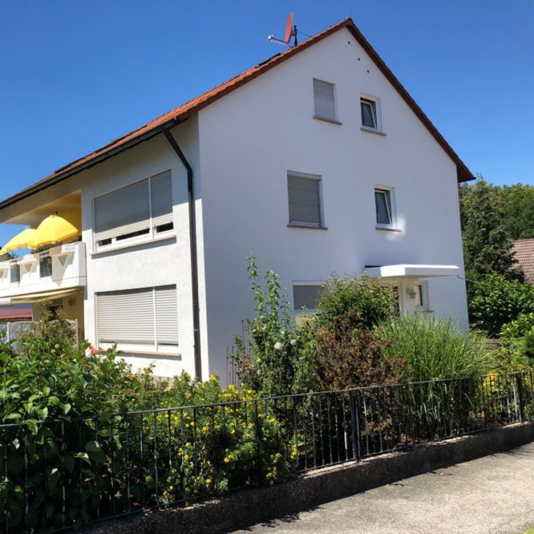 Haus verkaufen und wohnen bleiben in Fürth: Wohnhaus mit Garten