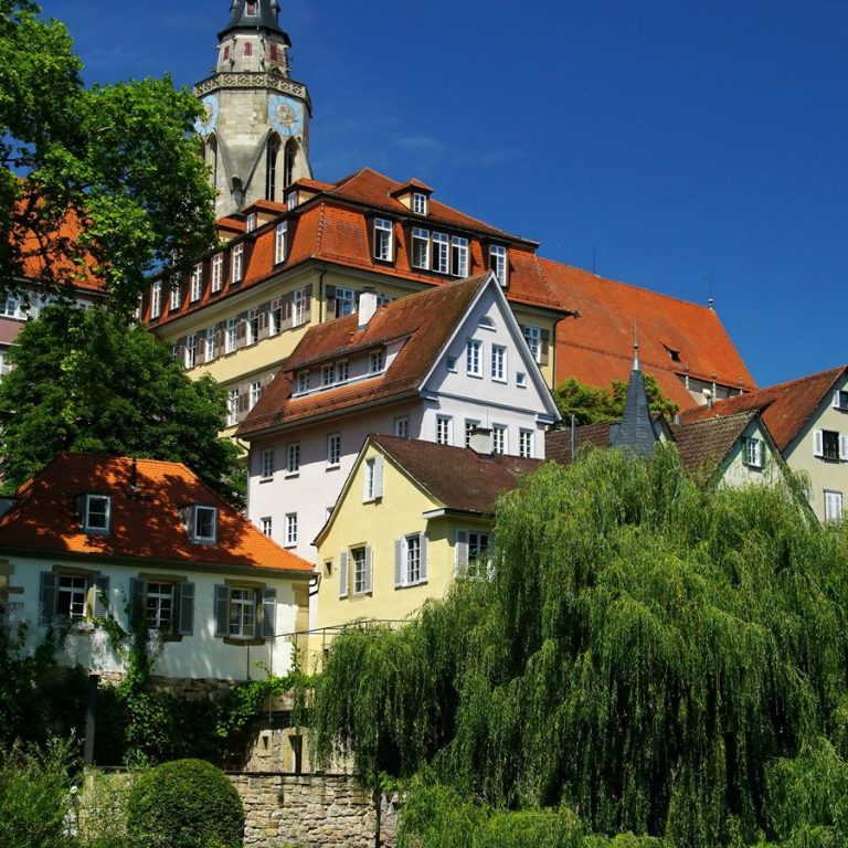 Immobilienmakler Lauf an der Pegnitz: Kleinstadt mit Kirchturm